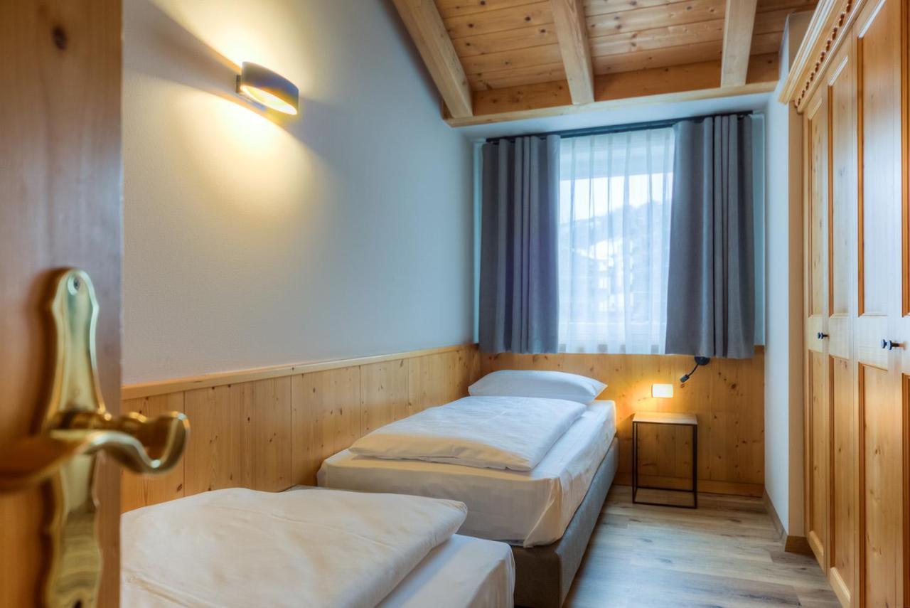 Eden Apartments シウジ エクステリア 写真