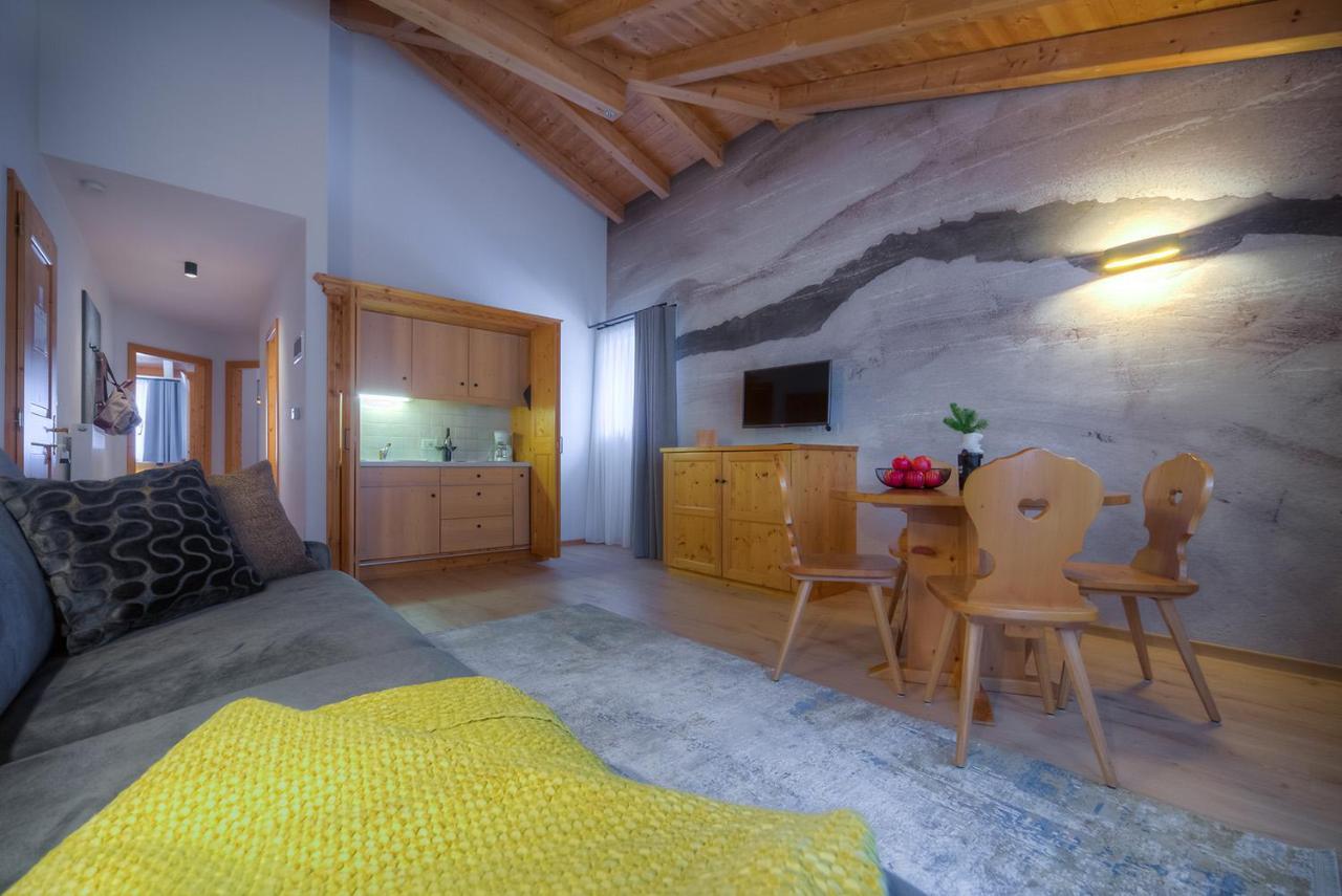 Eden Apartments シウジ エクステリア 写真